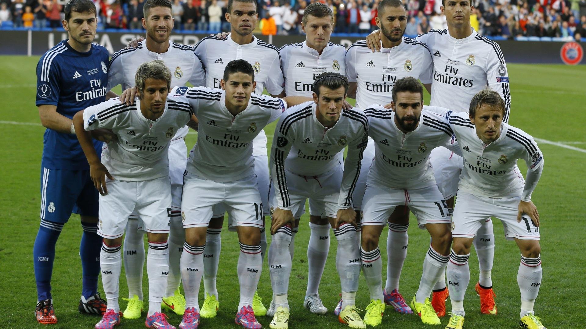 第2个场均三双赛季？约基奇赛季至今场均22.7分13.2板11.3助，约基奇各赛季数据